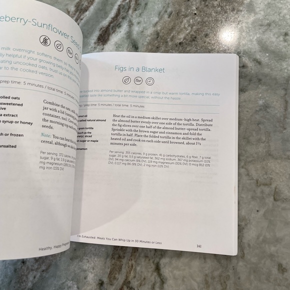 Healthy, Happy Pregnancy Cookbook: Over 125 Delicious Recipes - Picture 2 of 4